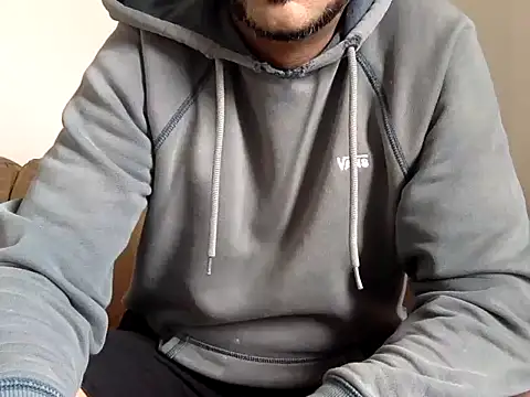 SMOKERBEASTBR online show from 02/23/26, 04:04