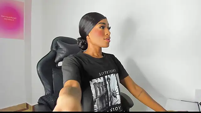 Emattaylor online show from 02/08/25, 11:12