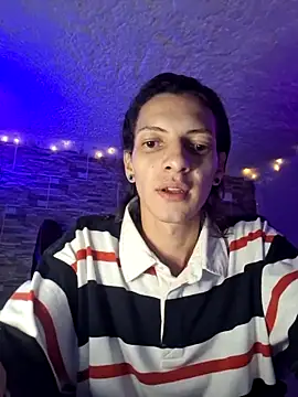 omar alurba online show from 10/25/25, 11:10