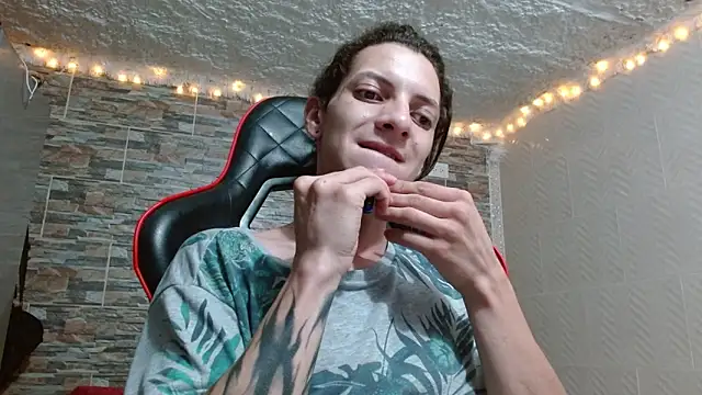 omar alurba online show from 11/26/25, 11:17