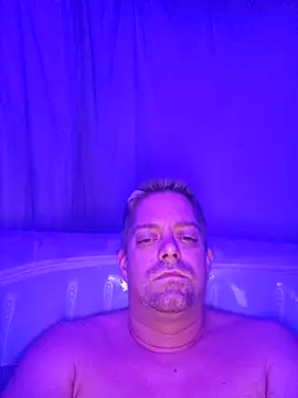 Trucker Hunter online show from 02/08/25, 08:21