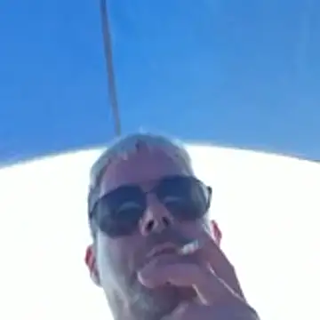 Trucker Hunter online show from 06/01/26, 07:04