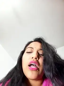 marypaula online show from 12/03/25, 02:48