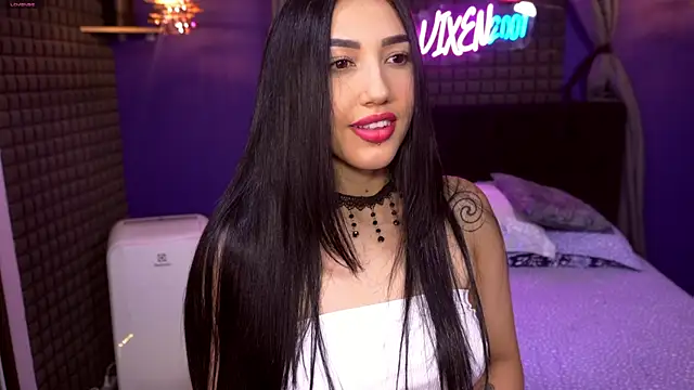 bull vixen2001 online show from 06/18/26, 12:11