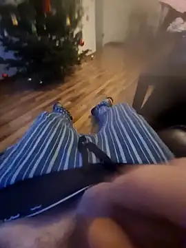 Snapshot of Zauberstab8 chatting on 01/01/25, 03:14 Zauberstab8 online show from 01/01/25, 03:14