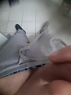 Snapshot of Zauberstab8 chatting on 02/10/25, 08:20 Zauberstab8 online show from 02/10/25, 08:20