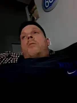 curiouscock38 online show from 04/19/26, 07:51