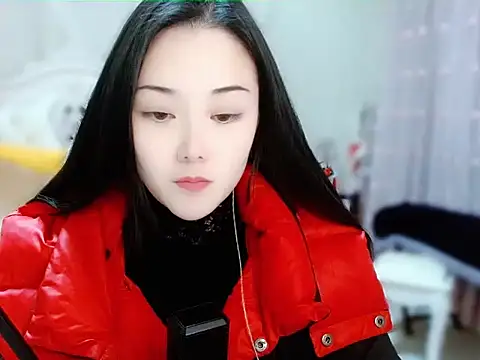 Snapshot of Angel-C chatting on 12/31/24, 02:08 Angel-C online show from 12/31/24, 02:08