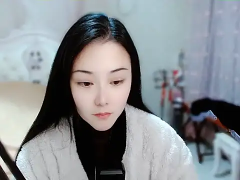 Snapshot of Angel-C chatting on 01/26/25, 01:31 Angel-C online show from 01/26/25, 01:31
