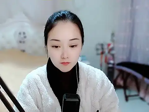 Snapshot of Angel-C chatting on 01/31/25, 01:43 Angel-C online show from 01/31/25, 01:43