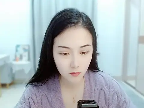 Snapshot of Angel-C chatting on 02/15/25, 01:31 Angel-C online show from 02/15/25, 01:31
