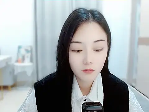 Snapshot of Angel-C chatting on 02/19/25, 01:40 Angel-C online show from 02/19/25, 01:40