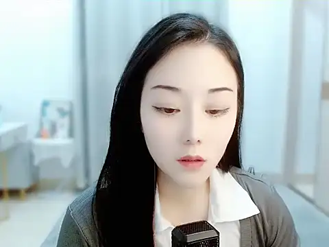 Snapshot of Angel-C chatting on 02/22/25, 01:22 Angel-C online show from 02/22/25, 01:22