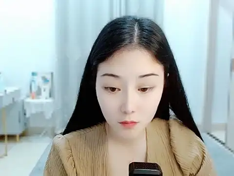 Snapshot of Angel-C chatting on 03/02/25, 01:58 Angel-C online show from 03/02/25, 01:58