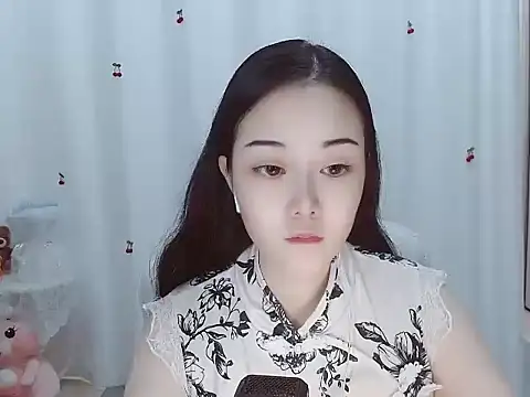 Snapshot of Angel-C chatting on 09/30/25, 01:32 Angel-C online show from 09/30/25, 01:32
