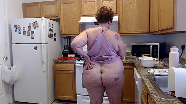 plusizebigbooty online show from 03/09/25, 04:00