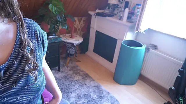 TessaWinter online show from 04/30/26, 02:45