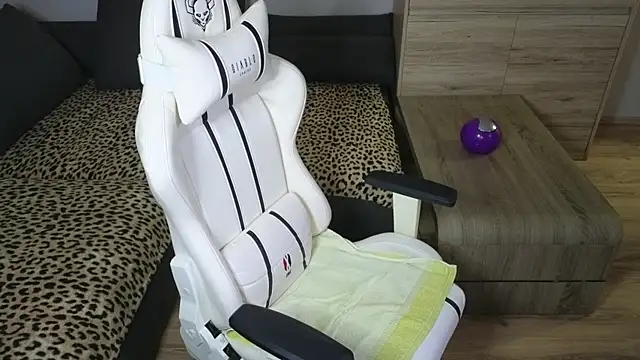 MolligSpielle online show from 01/26/25, 12:37