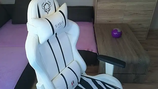 MolligSpielle online show from 02/21/25, 08:51