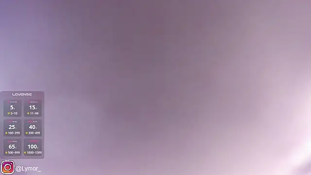 Snapshot of ly_mor_ chatting on 10/18/25, 09:26 ly mor online show from 10/18/25, 09:26