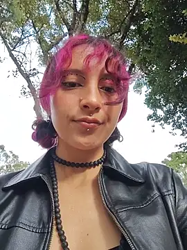  Laary online show from 01/31/26, 09:24