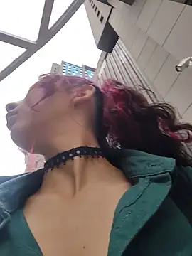  Laary online show from 04/22/26, 07:37