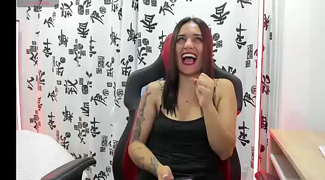 Snapshot of Dalia_D chatting on 02/20/25, 02:18 Dalia D online show from 02/20/25, 02:18