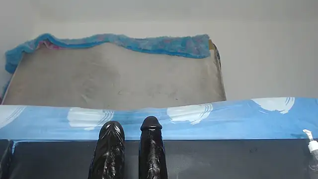 Snapshot of Devill_x chatting on 01/22/25, 09:35 Devill x online show from 01/22/25, 09:35