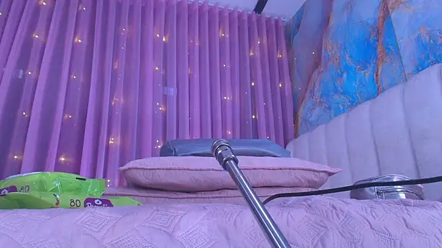 britanyy  online show from 02/28/26, 03:07