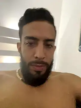 Alessandro  Rossi online show from 09/17/25, 02:19