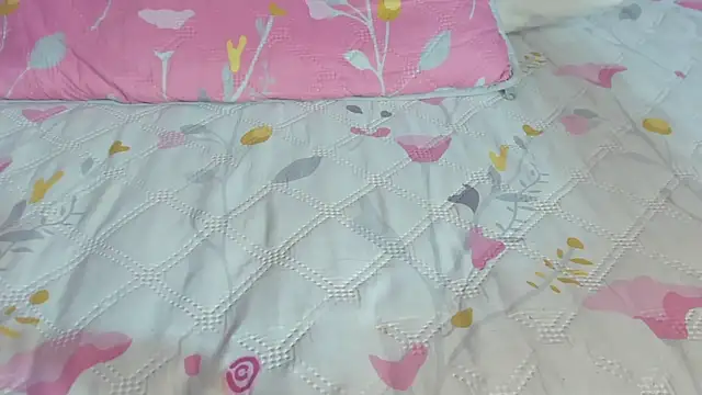 shanakendall online show from 04/15/26, 07:58