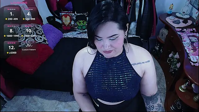 lufek23 online show from 11/09/25, 04:27