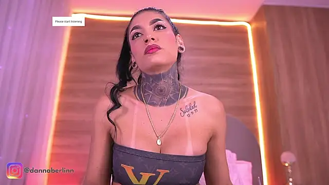 danna berlin  online show from 05/21/26, 07:21