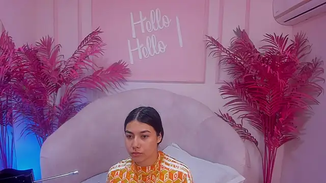 Natasharuso online show from 02/22/25, 11:35