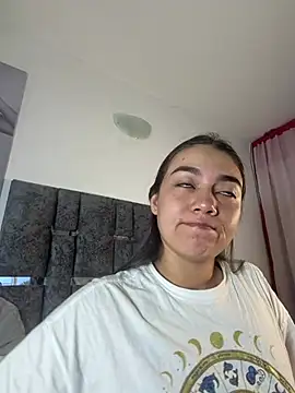 Natasharuso online show from 07/14/26, 08:08