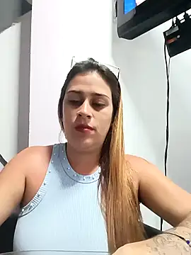 Latina sexy1 online show from 02/03/25, 01:09