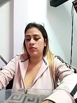 Latina sexy1 online show from 02/04/25, 04:39