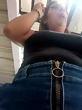 Latina sexy1 online show from 02/13/25, 07:10