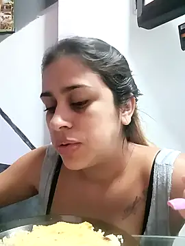 Latina sexy1 online show from 02/15/25, 06:33