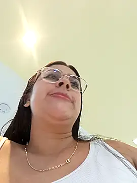 Latina sexy1 online show from 01/15/26, 02:21