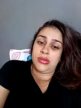 Latina sexy1 online show from 03/11/26, 04:13