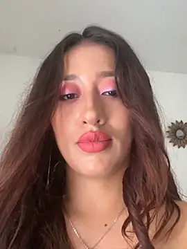 adila anich online show from 03/14/25, 08:49