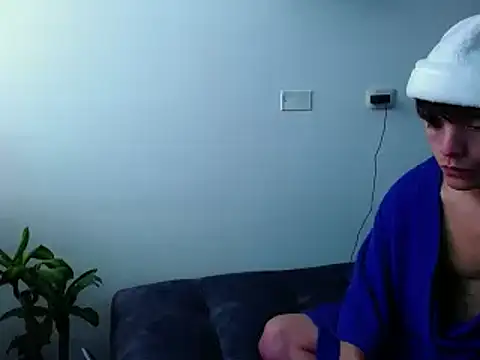 Snapshot of Santiago_kiler chatting on 12/24/24, 02:12 Santiago kiler online show from 12/24/24, 02:12