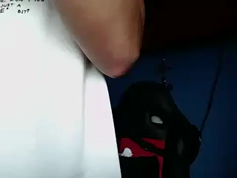 Snapshot of Santiago_kiler chatting on 01/11/25, 07:27 Santiago kiler online show from 01/11/25, 07:27