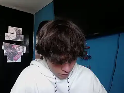 Snapshot of Santiago_kiler chatting on 01/14/25, 04:18 Santiago kiler online show from 01/14/25, 04:18