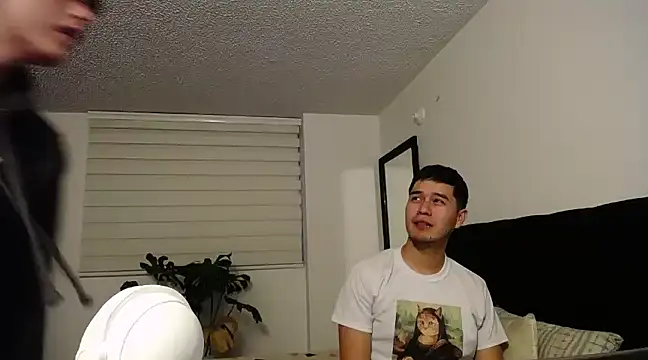 Snapshot of Santiago_kiler chatting on 01/30/25, 11:24 Santiago kiler online show from 01/30/25, 11:24