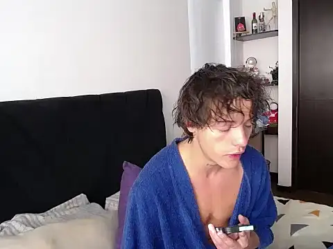 Snapshot of Santiago_kiler chatting on 02/11/25, 12:27 Santiago kiler online show from 02/11/25, 12:27