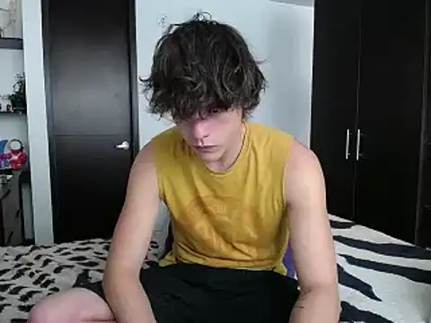 Snapshot of Santiago_kiler chatting on 03/07/25, 10:10 Santiago kiler online show from 03/07/25, 10:10