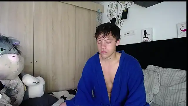 Santiago kiler online show from 11/06/25, 10:10