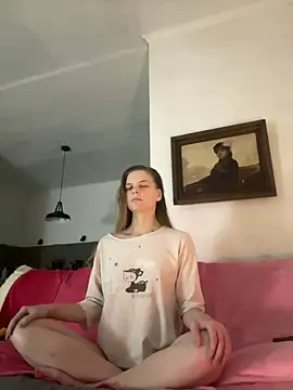 Snapshot of LeyaJohnson chatting on 02/11/25, 06:01 LeyaJohnson online show from 02/11/25, 06:01